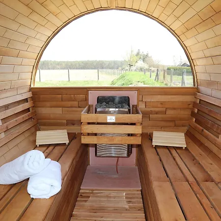Am Mueritz Nationalpark, 17 Gaeste, Sauna Boek