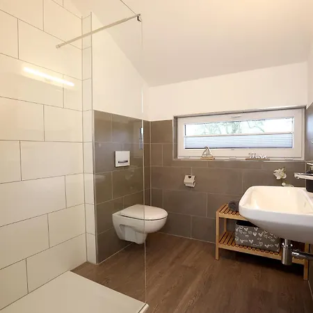 Apartment Am Mueritz Nationalpark, 17 Gaeste, Sauna Boek