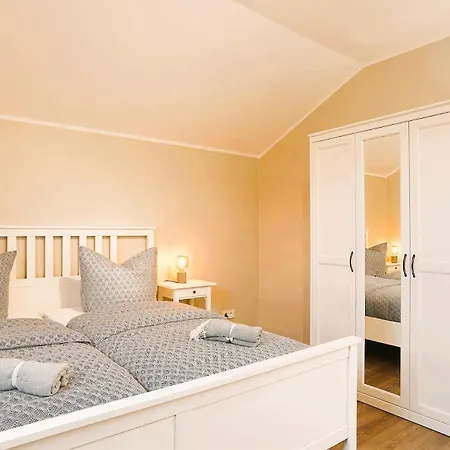 Traumvilla Am Mueritz Nationalpark, 17 Gaeste, Sauna Appartamento