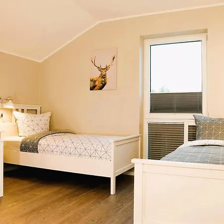Lägenhet Traumvilla Am Mueritz Nationalpark, 20 Gaeste, Sauna Boek