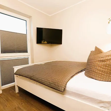 Traumvilla Am Mueritz Nationalpark, 17 Gaeste, Sauna Boek