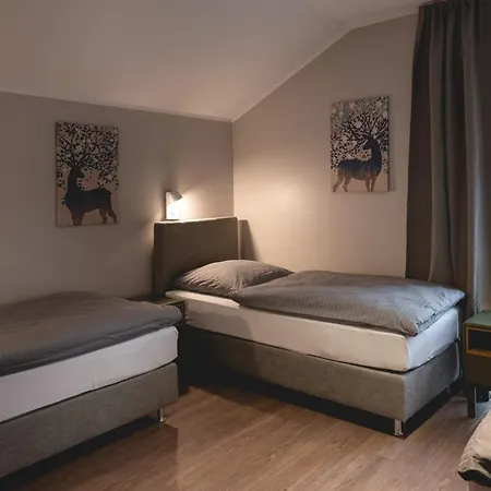 Traumvilla Am Müritz Nationalpark, 17 Gäste, Sauna * Boek